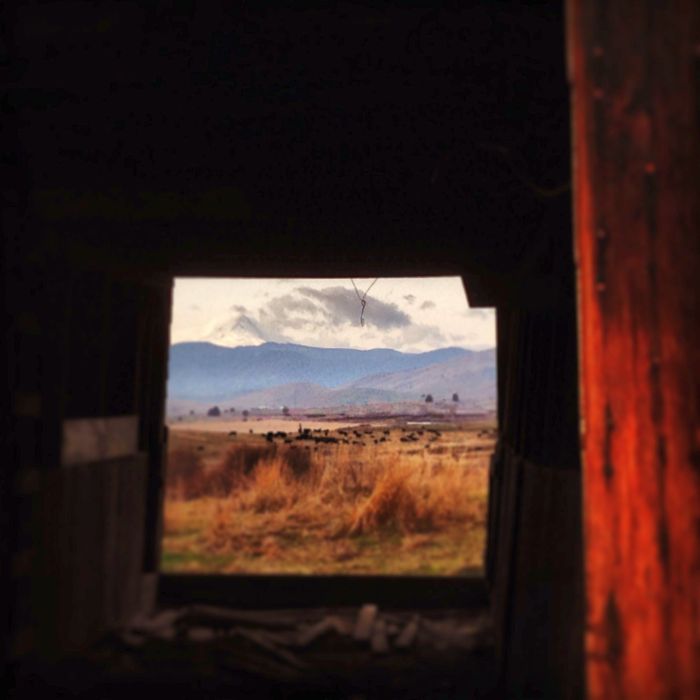 Barn Mt Hood1.jpg